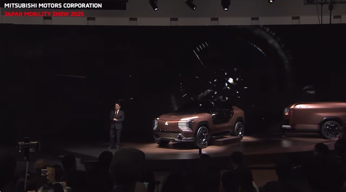 Mitsubishi Pajero sẽ "tái xuất" năm 2026, chia sẻ nhiều điểm chung với Triton, có chi tiết này gợi mở khả năng về Việt Nam- Ảnh 2. Mitsubishi Pajero sẽ "tái xuất" năm 2026, chia sẻ nhiều điểm chung với Triton, có chi tiết này gợi mở khả năng về Việt Nam- Ảnh 2.