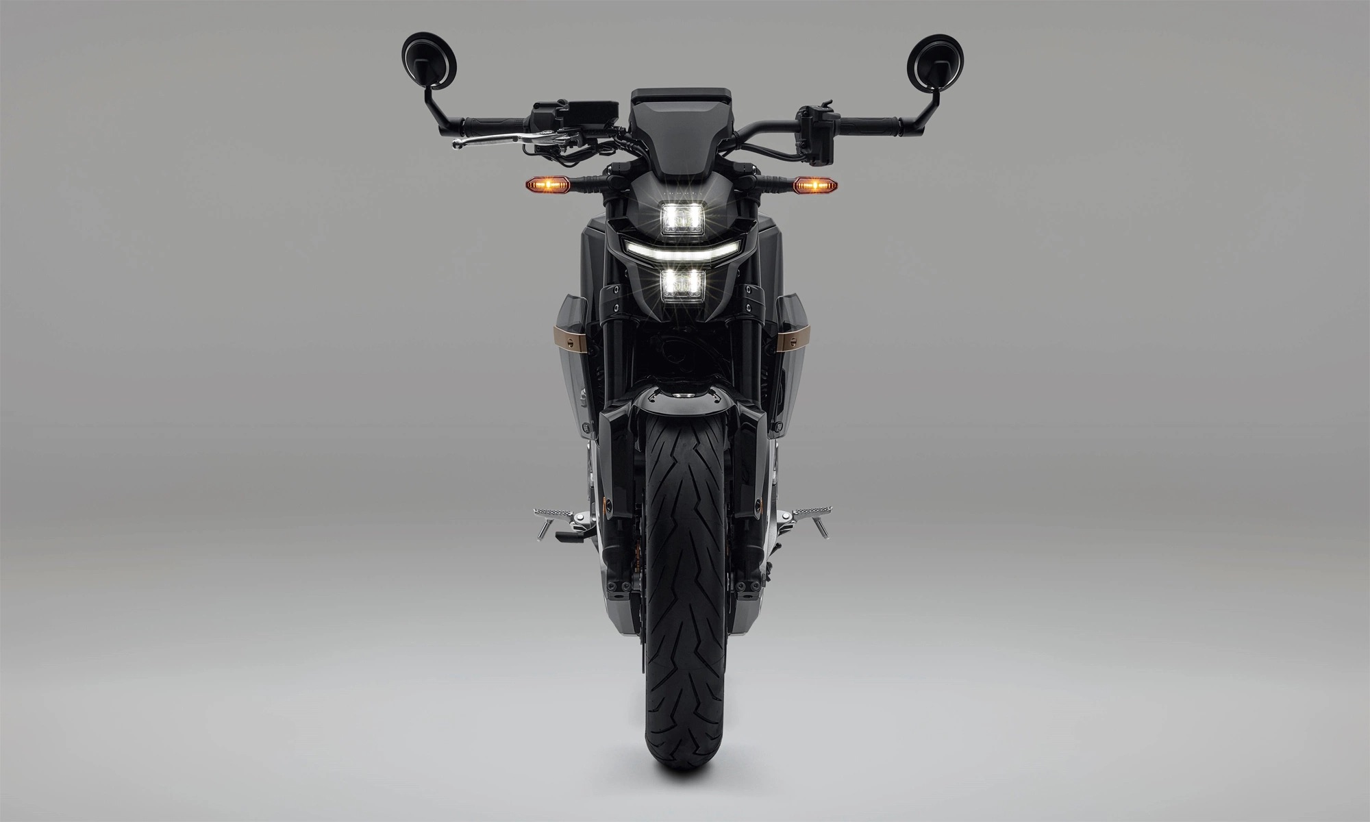 Mô tô điện mới của Honda được đăng ký tại Việt Nam: Mạnh hơn xe xăng 600cc, sạc nhanh như ô tô, đầy pin chạy hơn 150km- Ảnh 8. Mô tô điện mới của Honda được đăng ký tại Việt Nam: Mạnh hơn xe xăng 600cc, sạc nhanh như ô tô, đầy pin chạy hơn 150km- Ảnh 8.