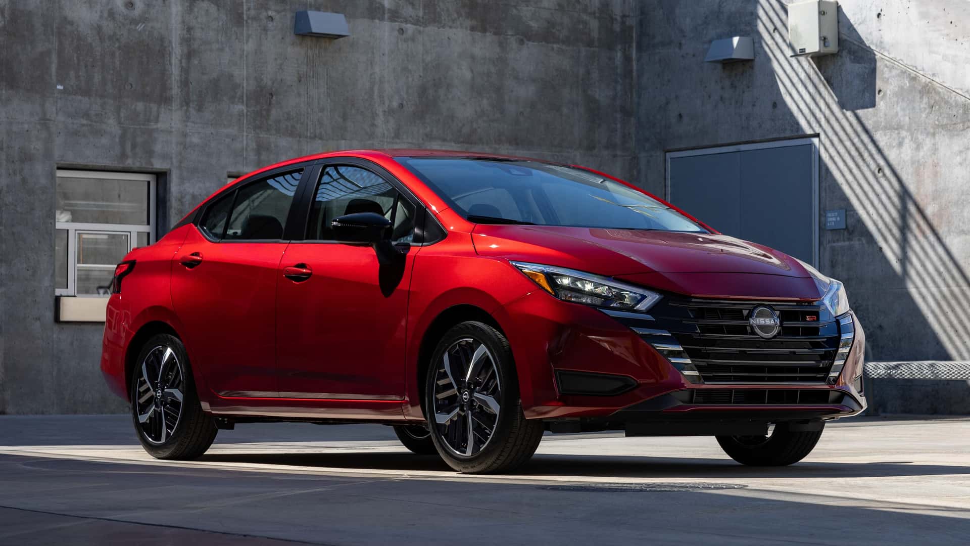 Nissan Almera bị 'khai tử' ở thị trường trọng điểm n&agrave;y từ 2026: Thị trường Việt Nam c&oacute; 'nối g&oacute;t'?- Ảnh 1.