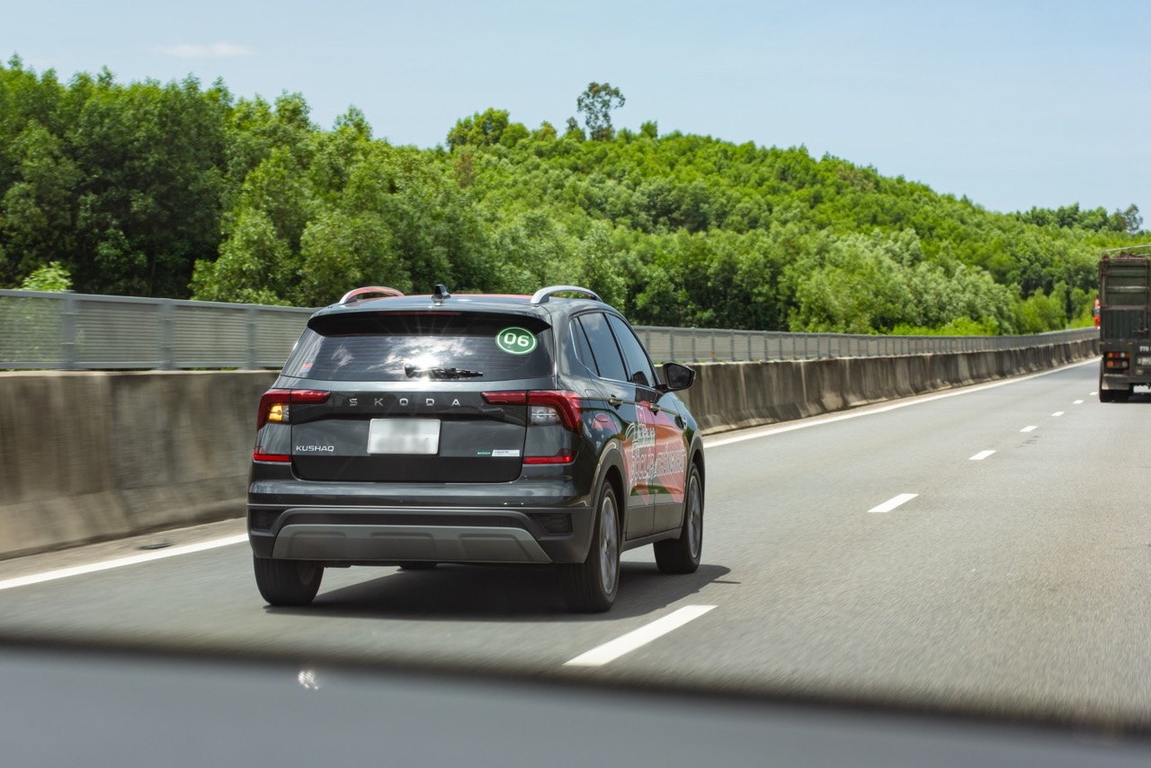 Lựa chọn SUV cỡ nhỏ cho người thích chất xe Âu nhưng ngại chi phí vận hành- Ảnh 3. Lựa chọn SUV cỡ nhỏ cho người thích chất xe Âu nhưng ngại chi phí vận hành- Ảnh 3.