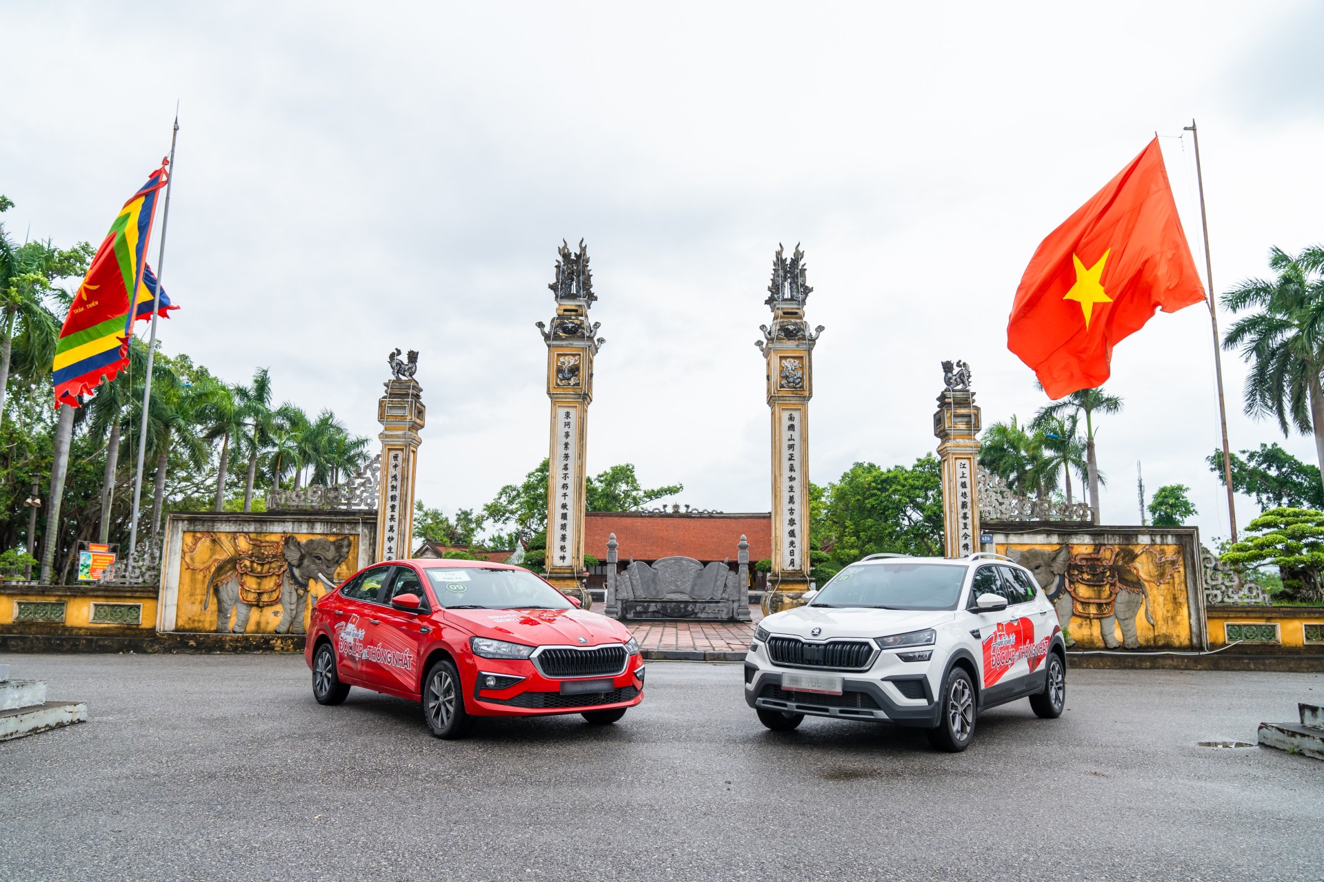 So k&egrave;o bộ đ&ocirc;i Skoda đang sản xuất trong nước: Gi&aacute; ngang xe Nhật, khung gầm ch&acirc;u &Acirc;u, liệu c&oacute; đủ sức g&acirc;y &aacute;p lực l&ecirc;n Vios v&agrave; Seltos?- Ảnh 3.