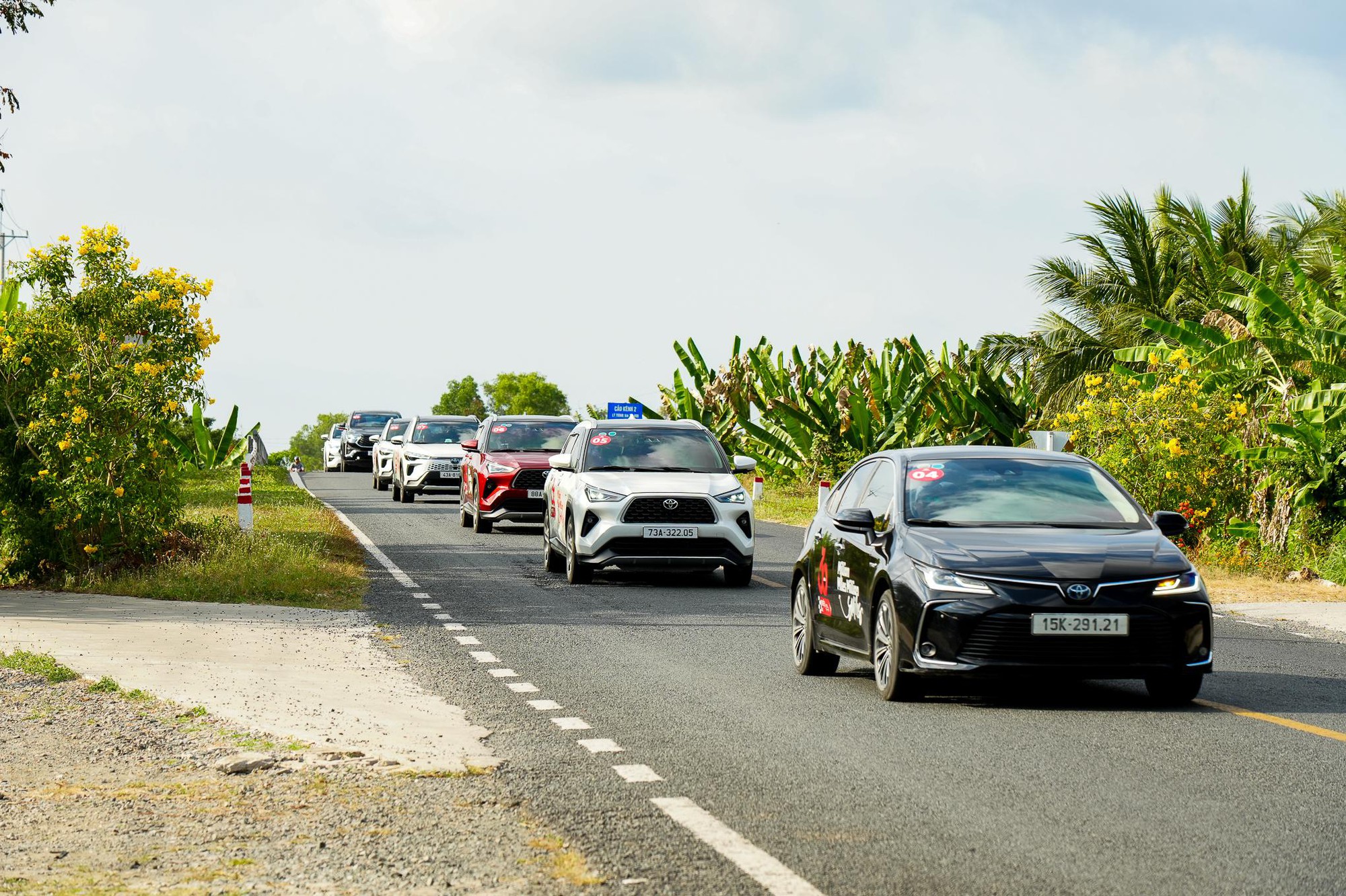 Đón Tết rộn ràng với ưu đãi “kép”, tiết kiệm tới 150 triệu đồng khi mua xe Toyota Hybrid Electric- Ảnh 3.