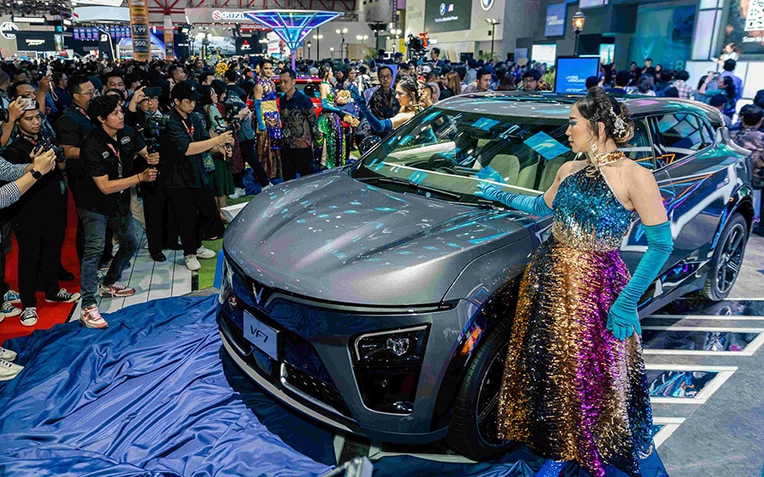 Đầu tư lịch sử: VinFast công bố mở rộng nhà máy Tamil Nadu, sản xuất xe buýt, xe máy điện tại Ấn Độ- Ảnh 1.