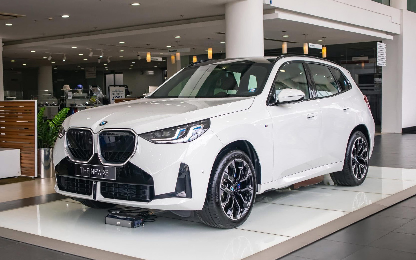 Giảm giá mạnh khi vừa ra mắt - Cuộc đua giá xe kiểu mới tại Việt Nam năm nay, phủ rộng từ phân khúc dưới 500 triệu đến tiền tỷ- Ảnh 6. Giảm giá mạnh khi vừa ra mắt - Cuộc đua giá xe kiểu mới tại Việt Nam năm nay, phủ rộng từ phân khúc dưới 500 triệu đến tiền tỷ- Ảnh 6.