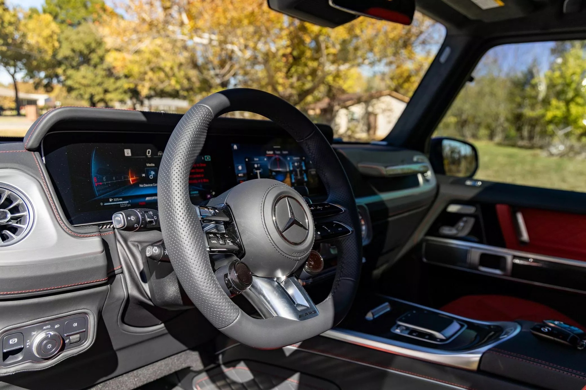 Nhiều người mua G 63 ‘đập hộp’ bán lỗ nhưng chủ xe này thì không: Đi cả tháng bán vẫn lãi được chiếc Camry, bí kíp ở một thói quen của nhà giàu- Ảnh 2. Nhiều người mua G 63 ‘đập hộp’ bán lỗ nhưng chủ xe này thì không: Đi cả tháng bán vẫn lãi được chiếc Camry, bí kíp ở một thói quen của nhà giàu- Ảnh 2.