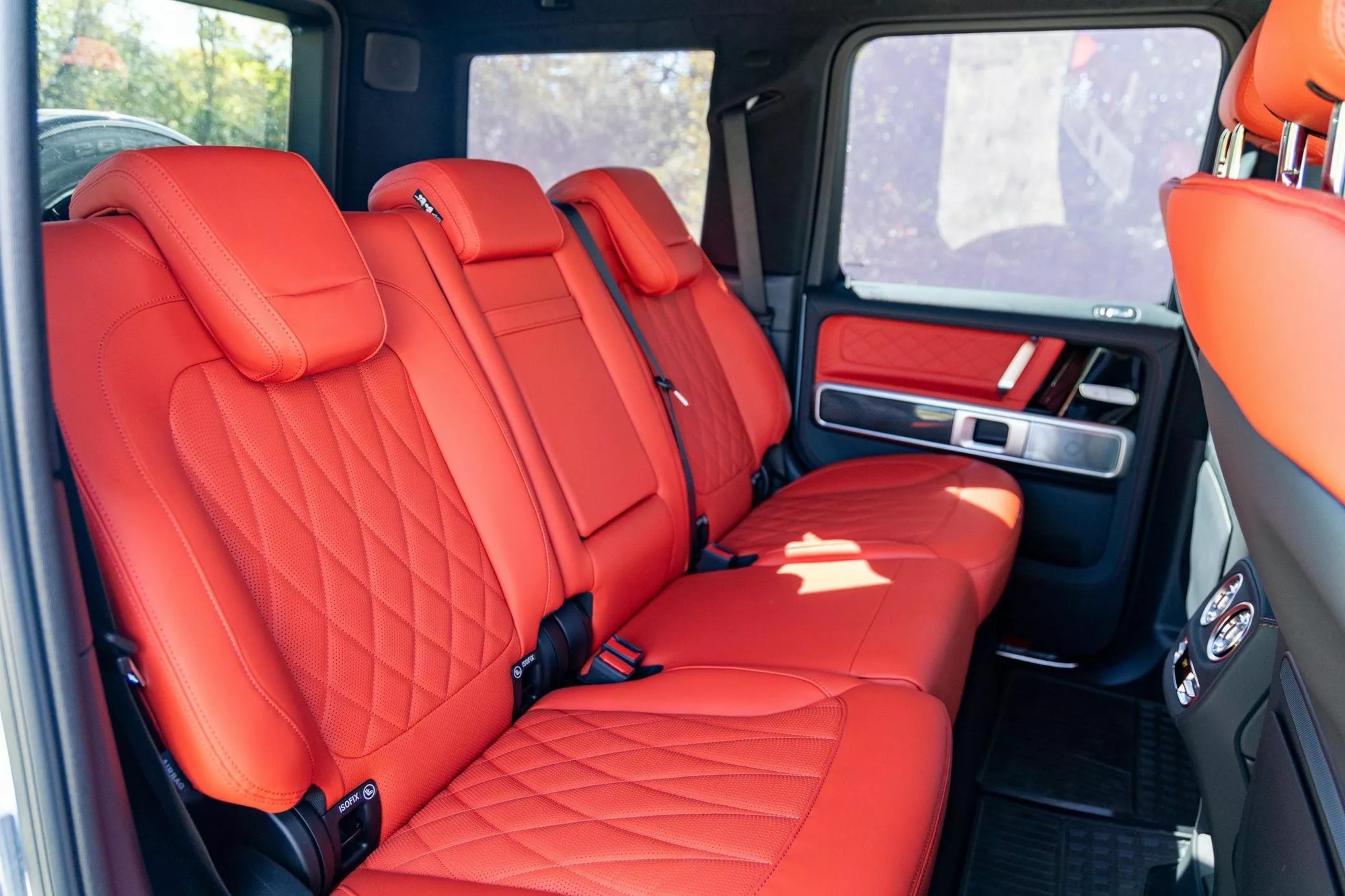 Nhiều người mua G 63 ‘đập hộp’ bán lỗ nhưng chủ xe này thì không: Đi cả tháng bán vẫn lãi được chiếc Camry, bí kíp ở một thói quen của nhà giàu- Ảnh 15. Nhiều người mua G 63 ‘đập hộp’ bán lỗ nhưng chủ xe này thì không: Đi cả tháng bán vẫn lãi được chiếc Camry, bí kíp ở một thói quen của nhà giàu- Ảnh 15.