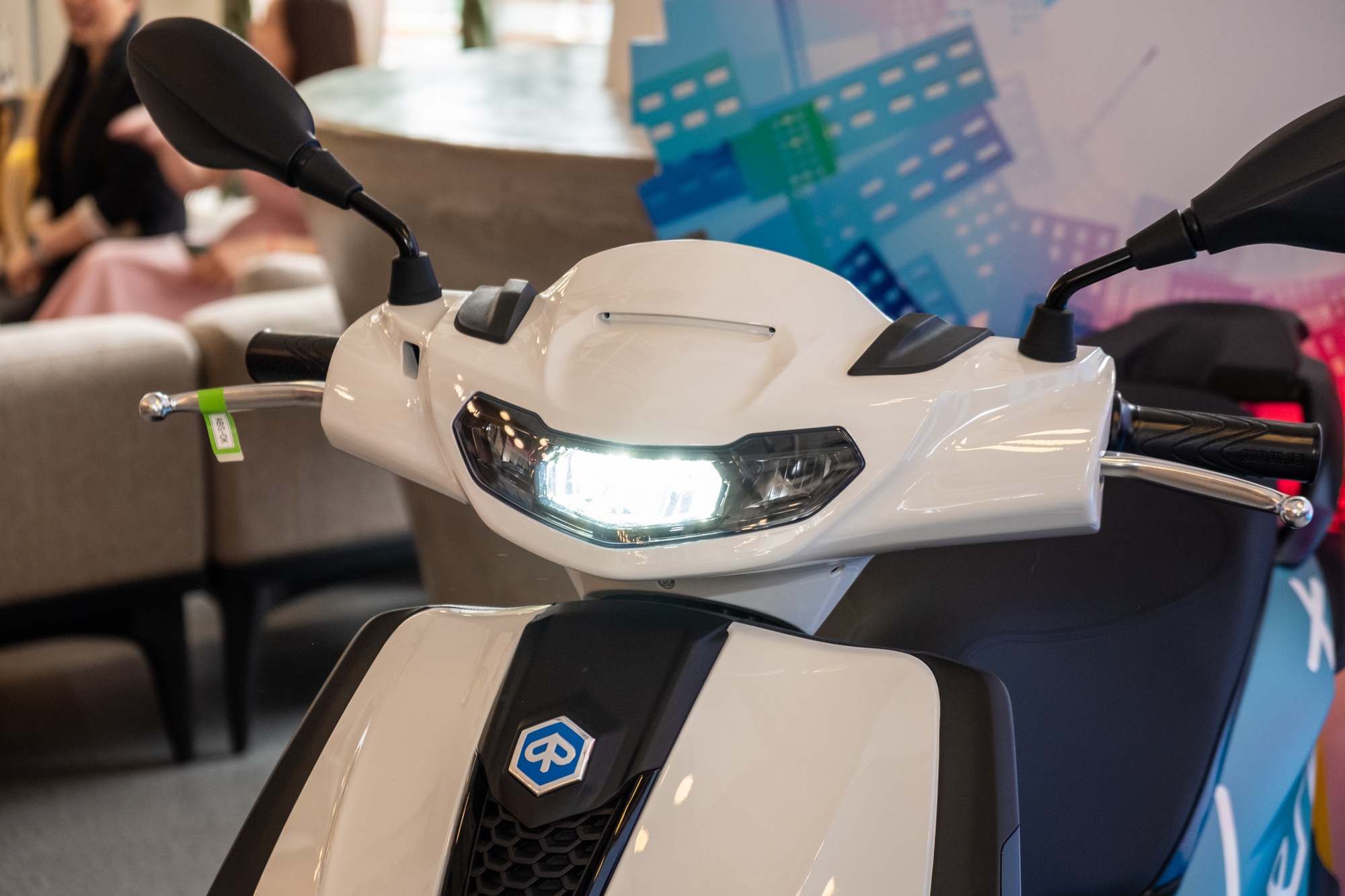 Piaggio Liberty 2025 ra mắt Việt Nam: Gi&aacute; từ 57,5 triệu, d&aacute;ng nam t&iacute;nh hơn, đấu Honda SH Mode- Ảnh 7.