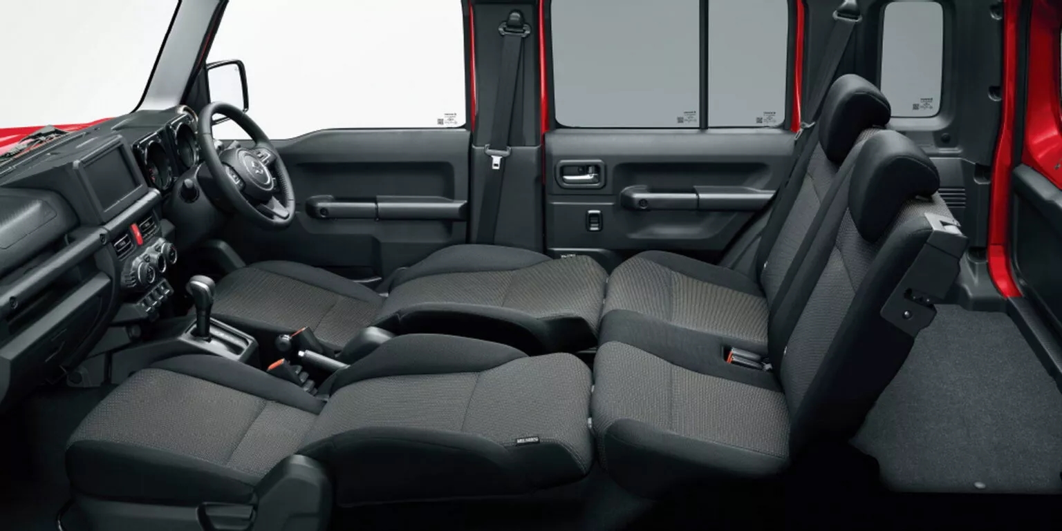 Suzuki Jimny bản 5 cửa ra mắt: Cabin rộng hơn, ghế êm hơn bản 3 cửa đang bán ở Việt Nam, phụ kiện mới lấy cảm hứng từ Toyota Prado- Ảnh 16.