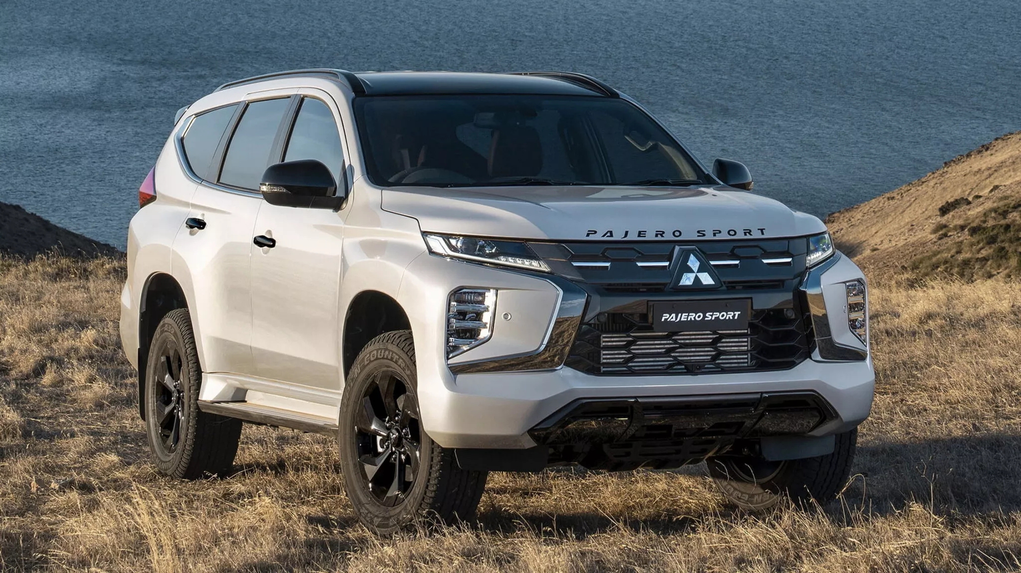 Giá Mitsubishi Pajero Sport tiếp tục 'dò đáy' tại đại lý: Giảm nhiều nhất 275 triệu 'dọn kho' chờ bản mới ra mắt- Ảnh 7.