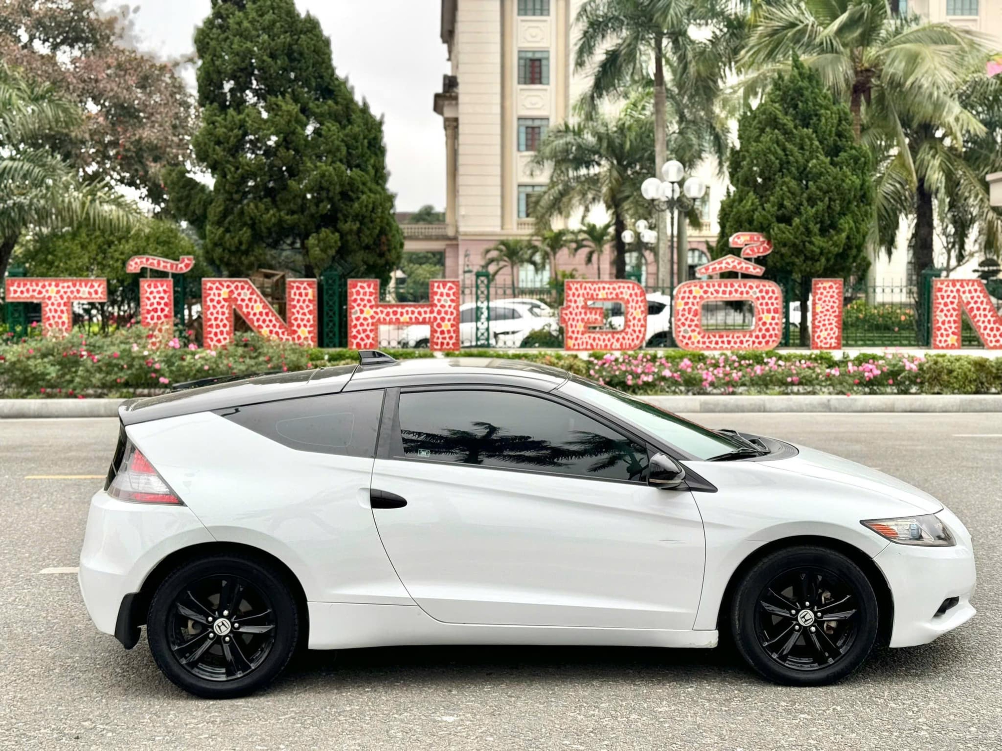 Rao Honda CR-Z giá 350 triệu, người bán khẳng định cả Việt Nam có 8 chiếc, 'ăn' xăng 4 lít/100km- Ảnh 6.