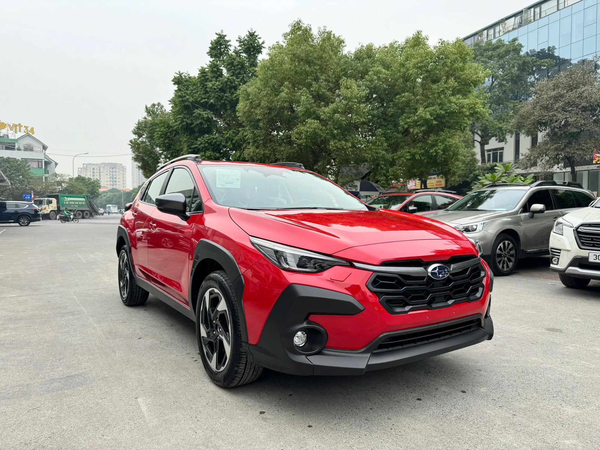 Subaru Crosstrek giảm 89 triệu cả 2 phiên bản, giá vẫn đắt ngang Hyundai Santa Fe- Ảnh 2.