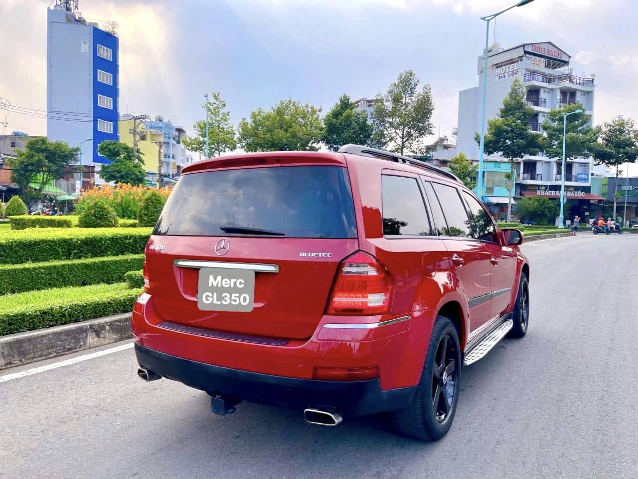 Mercedes-Benz GL 350 2009 rao bán lại hơn 500 triệu, người bán tiết lộ: Tiêu hao nhiên liệu 'chỉ ngang Vios'- Ảnh 7.