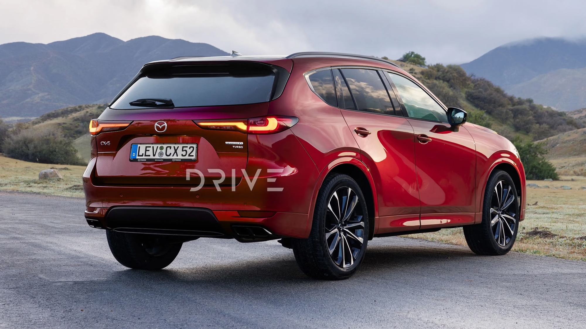 Mazda CX-5 thế hệ mới sẽ có phiên bản thuần điện, bản hybrid dự kiến ra mắt trước vào cuối năm nay, nội thất hứa hẹn 'lột xác'- Ảnh 9.