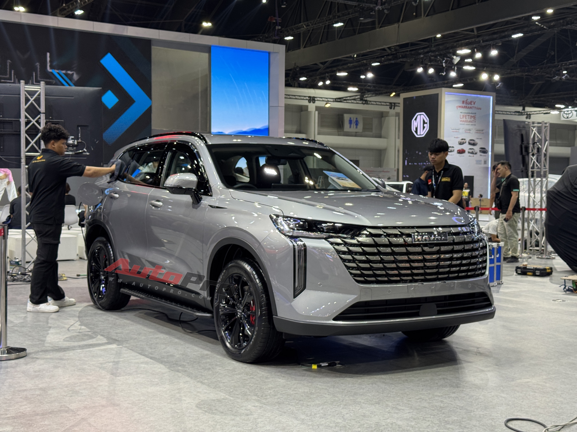 'Đột nhập' Bangkok Motor Show 2025, tôi thấy Xforce HEV, Creta N Line và loạt xe hot sắp vào Việt Nam- Ảnh 16.