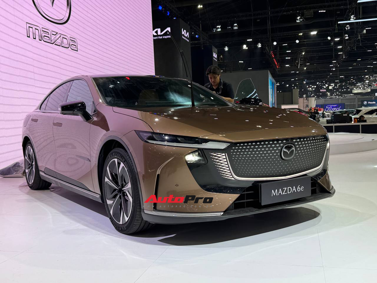 'Đột nhập' Bangkok Motor Show 2025, tôi thấy Xforce HEV, Creta N Line và loạt xe hot sắp vào Việt Nam- Ảnh 9.