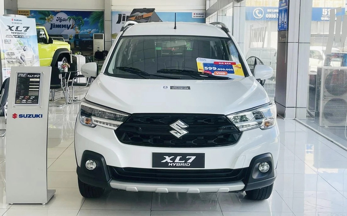 MPV đua giảm giá tại Việt Nam: Stargazer rẻ nhất còn hơn 440 triệu, BR-V đỡ 70 triệu giá lăn bánh cạnh tranh Xpander- Ảnh 5.