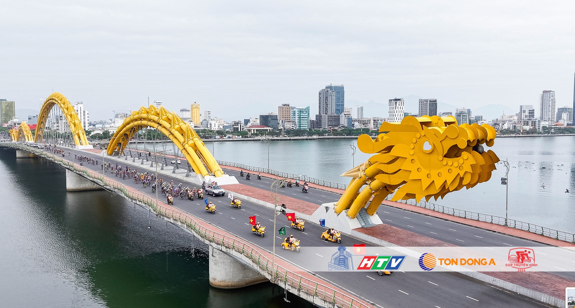 Cúp truyền hình HTV-Tôn Đông Á 2025: Nhiều diễn biến bất ngờ sau ngọn đèo Hải Vân- Ảnh 2. Cúp truyền hình HTV-Tôn Đông Á 2025: Nhiều diễn biến bất ngờ sau ngọn đèo Hải Vân- Ảnh 2.