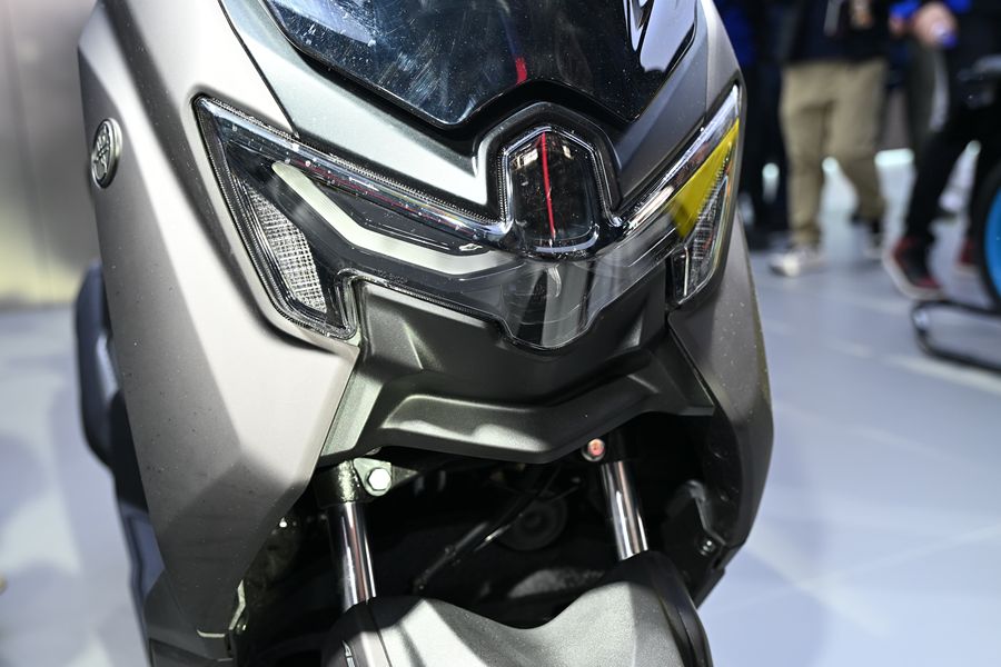 T&aacute;i xuất sau gần 10 năm vắng b&oacute;ng, Yamaha NMAX155 ch&iacute;nh thức được ra mắt, nhưng vẫn kh&oacute; c&oacute; cửa cạnh tranh tại thị trường Việt!- Ảnh 3.