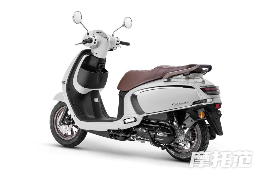 Suzuki âm thầm ra mắt mẫu xe tay ga 125cc đẹp hơn nhiều các đối thủ đến từ Honda hay Yamaha mà giá chỉ hơn 35 triệu đồng- Ảnh 7. Suzuki âm thầm ra mắt mẫu xe tay ga 125cc đẹp hơn nhiều các đối thủ đến từ Honda hay Yamaha mà giá chỉ hơn 35 triệu đồng- Ảnh 7.