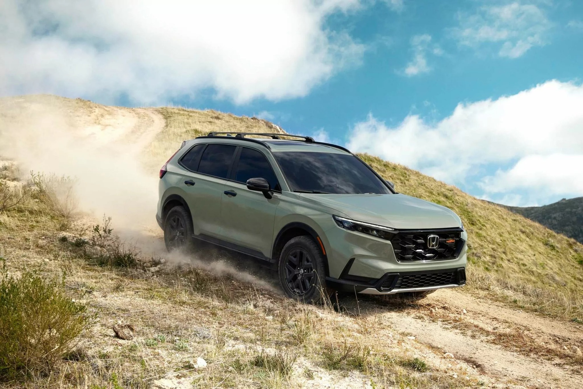 Honda CR-V 2025 ra mắt: Thêm bản offroad 204hp, ngay từ bản base đã có màn 9inch và 1 option rất quen thuộc- Ảnh 2. Honda CR-V 2025 ra mắt: Thêm bản offroad 204hp, ngay từ bản base đã có màn 9inch và 1 option rất quen thuộc- Ảnh 2.