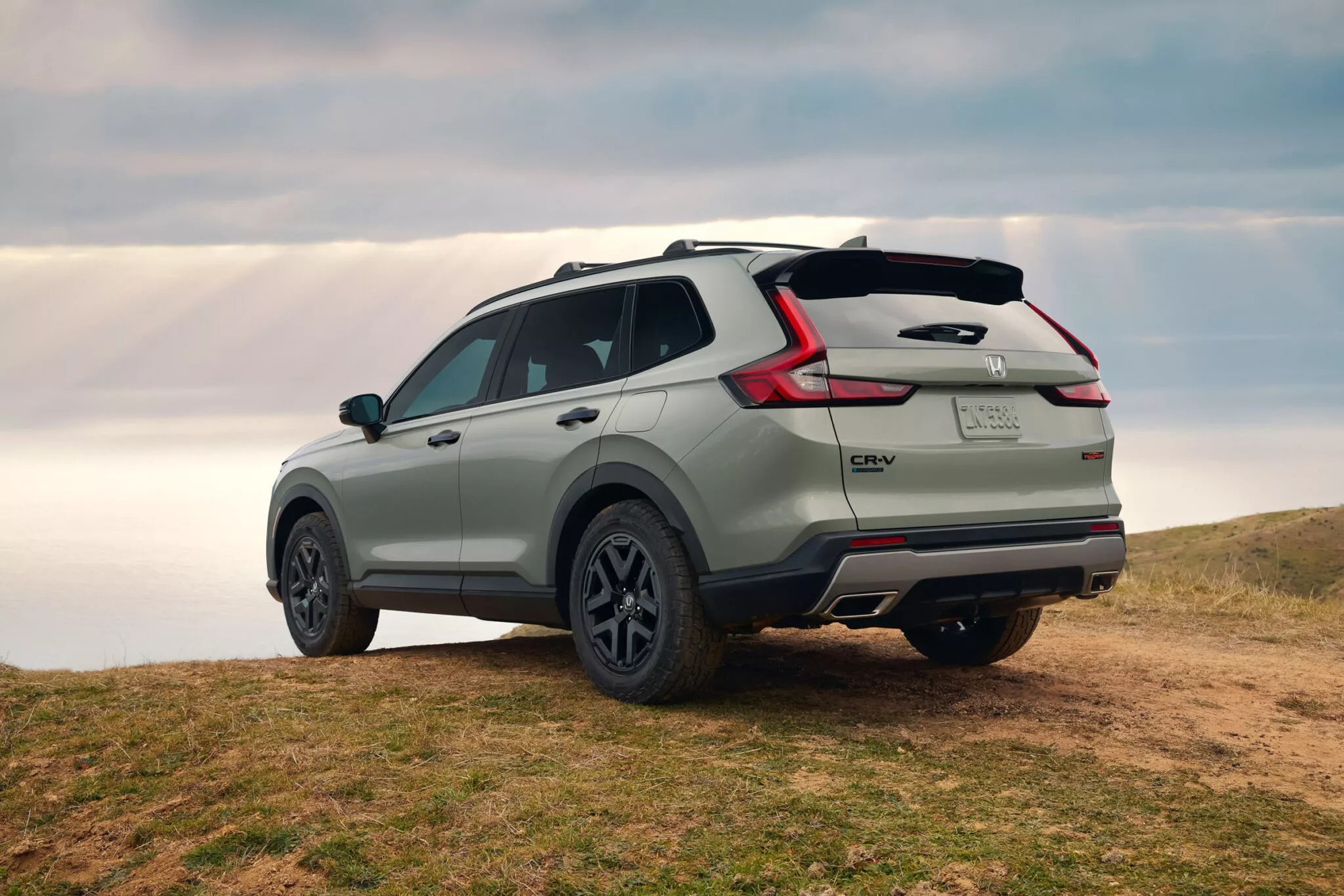 Honda CR-V 2025 ra mắt: Thêm bản offroad 204hp, ngay từ bản base đã có màn 9inch và 1 option rất quen thuộc- Ảnh 3. Honda CR-V 2025 ra mắt: Thêm bản offroad 204hp, ngay từ bản base đã có màn 9inch và 1 option rất quen thuộc- Ảnh 3.