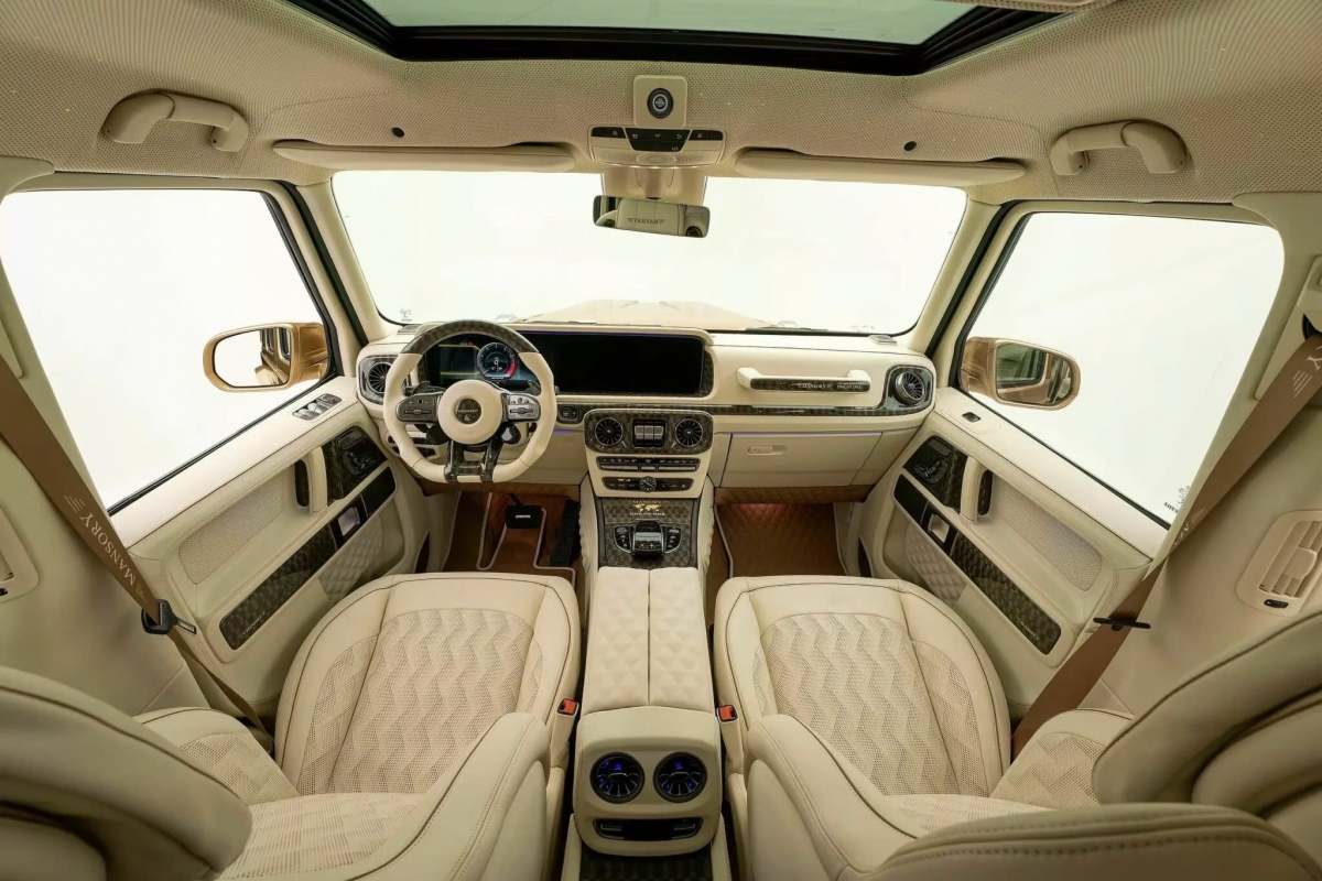 Chiêm ngưỡng chiếc Mercedes-AMG G 63 độ Mansory Chiêm ngưỡng chiếc Mercedes-AMG G 63 độ Mansory