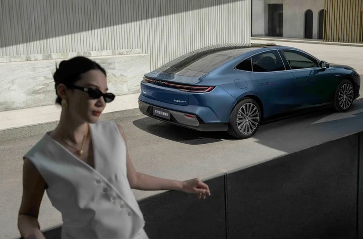 Sếp lớn Chery 'khẩu chiến', chê đối thủ đồng hương Geely thậm tệ, cuối cùng phải ẩn thân vì bị CĐM chỉ trích quá dữ dội- Ảnh 4. Sếp lớn Chery 'khẩu chiến', chê đối thủ đồng hương Geely thậm tệ, cuối cùng phải ẩn thân vì bị CĐM chỉ trích quá dữ dội- Ảnh 4.