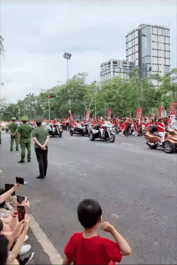 Cận cảnh dàn 