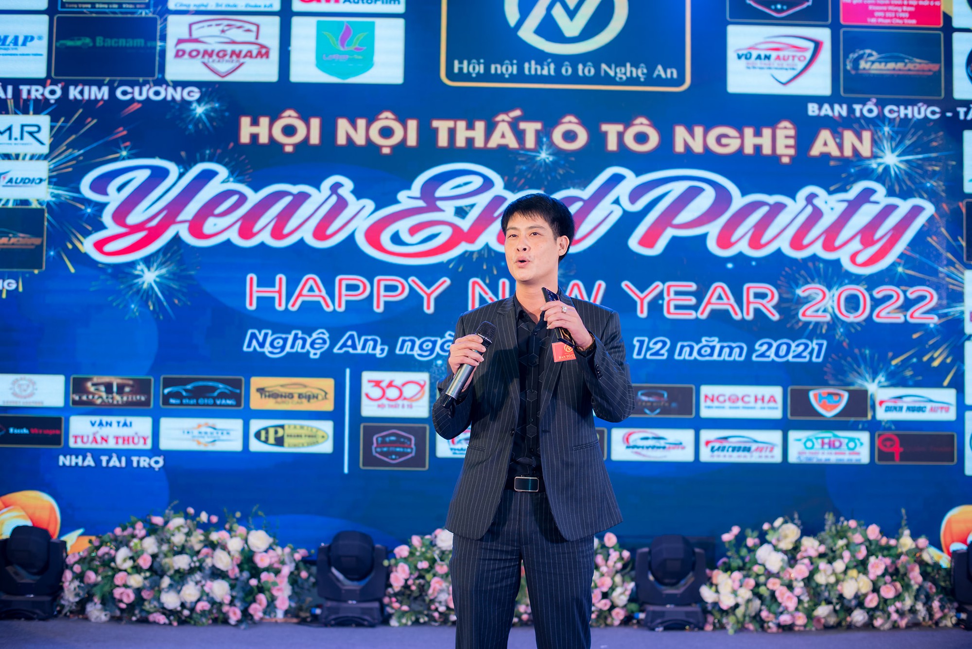 ‘Su cóc’ - Từ thịnh hành chở hàng, chơi camping tới thoái trào: ‘Ít người chơi nên chán, máy ngay dưới ghế nên ồn và mùi xăng’- Ảnh 6. ‘Su cóc’ - Từ thịnh hành chở hàng, chơi camping tới thoái trào: ‘Ít người chơi nên chán, máy ngay dưới ghế nên ồn và mùi xăng’- Ảnh 6.