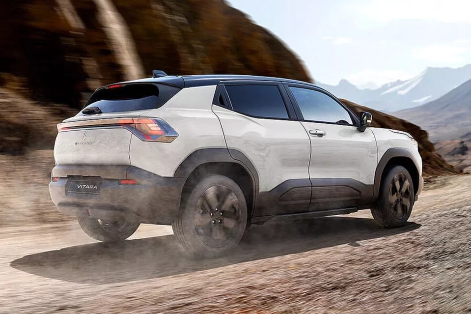 Suzuki eVitara sắp bán ra toàn cầu: Mạnh 144-184 mã lực, nếu về Việt Nam có thể chạy Hà Nội - Mộc Châu khứ hồi không cần sạc- Ảnh 9. Suzuki eVitara sắp bán ra toàn cầu: Mạnh 144-184 mã lực, nếu về Việt Nam có thể chạy Hà Nội - Mộc Châu khứ hồi không cần sạc- Ảnh 9.