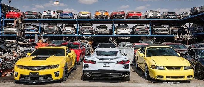 Bãi phụ tùng 'tháo xe' toàn Rolls-Royce, Bentley, Lamborghini, Ferrari... cho người chơi siêu xe 'hệ tiết kiệm'- Ảnh 2. Bãi phụ tùng 'tháo xe' toàn Rolls-Royce, Bentley, Lamborghini, Ferrari... cho người chơi siêu xe 'hệ tiết kiệm'- Ảnh 2.