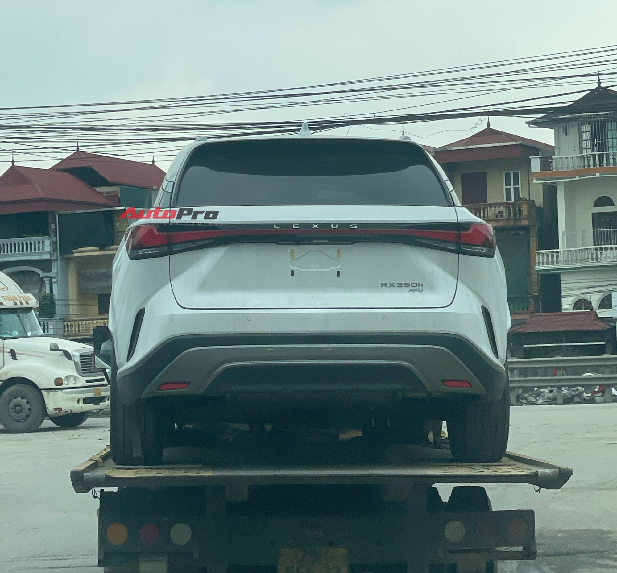 Lexus RX vừa 'rục rịch' đăng ký bản hybrid ở Việt Nam đã sắp có bản facelift trên toàn cầu- Ảnh 5. Lexus RX vừa 'rục rịch' đăng ký bản hybrid ở Việt Nam đã sắp có bản facelift trên toàn cầu- Ảnh 5.
