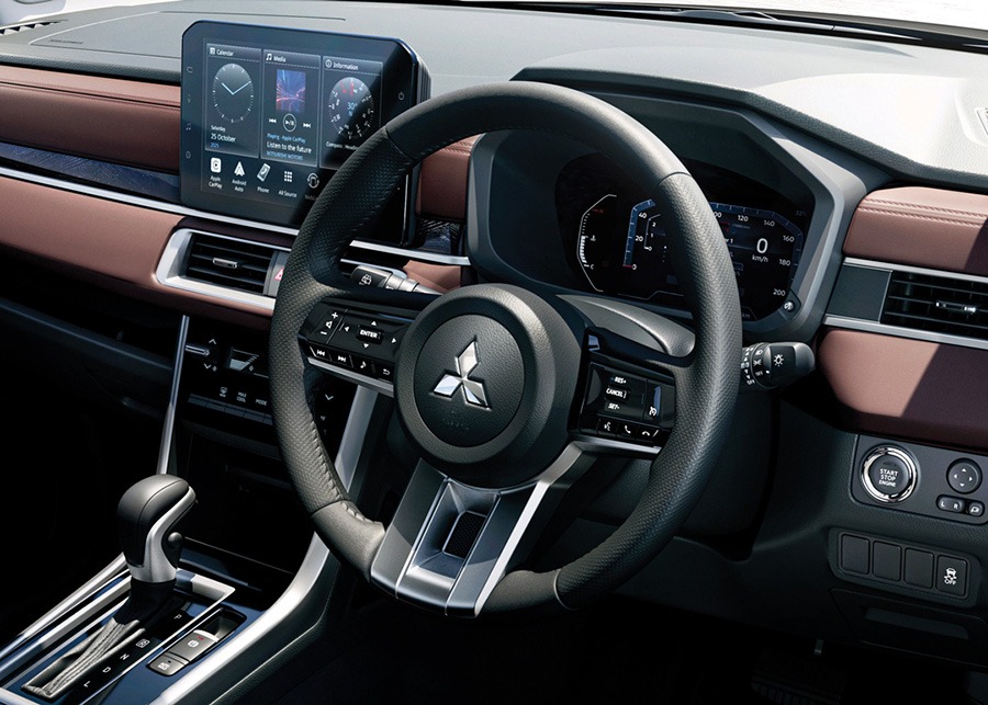 Mitsubishi Xpander 2025 ra mắt: Lưới tản nhiệt mới, màn hình to hơn, thêm túi khí, có camera 360, giá quy đổi khiến người Việt ao ước- Ảnh 18.