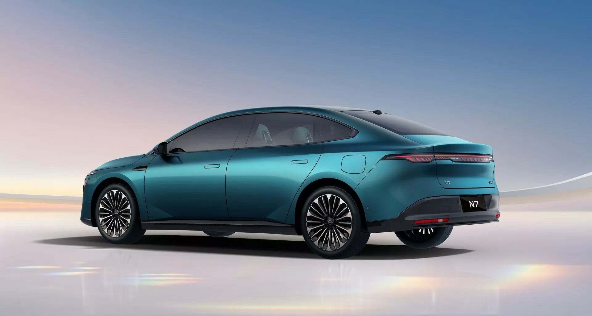 Nissan N7 - Sedan điện ‘giá rẻ’ đắt khách ở thị trường tỷ dân, chốt trung bình 555 đơn/ngày khi vừa mở bán- Ảnh 16. Nissan N7 - Sedan điện ‘giá rẻ’ đắt khách ở thị trường tỷ dân, chốt trung bình 555 đơn/ngày khi vừa mở bán- Ảnh 16.