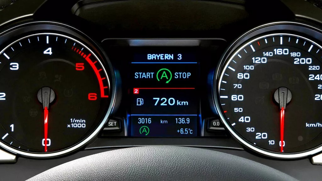 Tính năng Start/Stop tự động trên ô tô bị đề xuất cấm dù tiết kiệm xăng và bảo vệ môi trường- Ảnh 2. Tính năng Start/Stop tự động trên ô tô bị đề xuất cấm dù tiết kiệm xăng và bảo vệ môi trường- Ảnh 2.