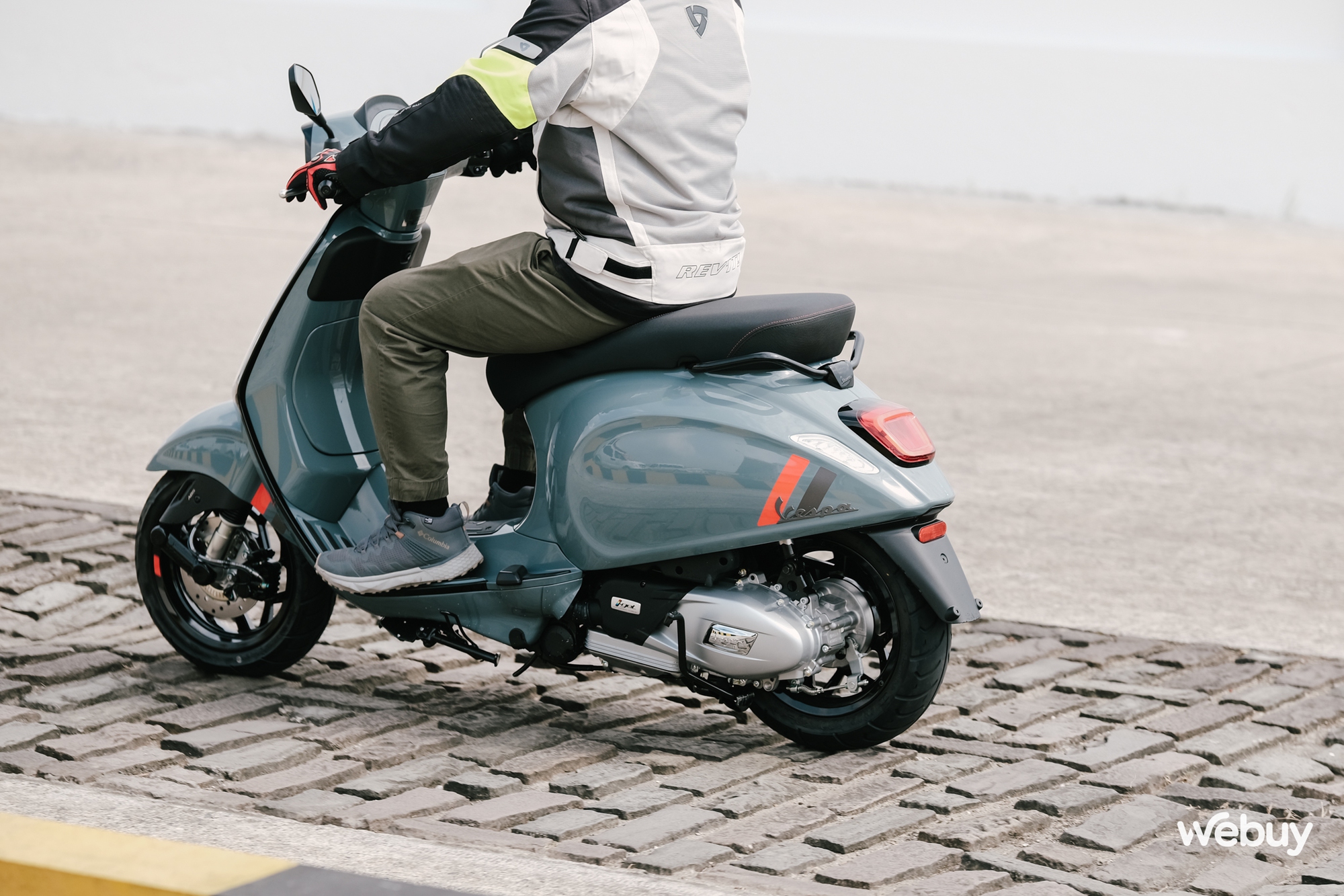 Ghé thăm nhà máy Piaggio top đầu thế giới, trải nghiệm xe: Vespa Primavera êm ái cho phái nữ, Sprint bốc mạnh cho người mê thể thao- Ảnh 23. Ghé thăm nhà máy Piaggio top đầu thế giới, trải nghiệm xe: Vespa Primavera êm ái cho phái nữ, Sprint bốc mạnh cho người mê thể thao- Ảnh 23.