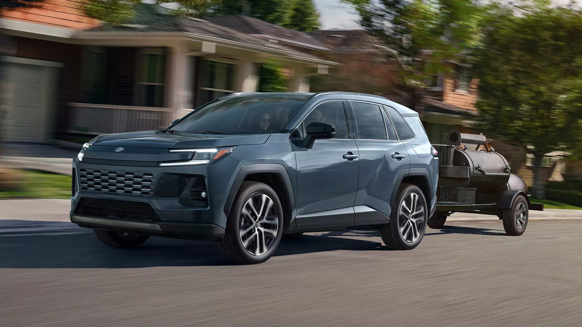 Toyota RAV4 thế hệ mới ra mắt: Đấu Honda CR-V bằng màn lớn, chỉ còn hybrid, mạnh tới 320 mã lực, chạy không xăng 80km/sạc- Ảnh 3. Toyota RAV4 thế hệ mới ra mắt: Đấu Honda CR-V bằng màn lớn, chỉ còn hybrid, mạnh tới 320 mã lực, chạy không xăng 80km/sạc- Ảnh 3.