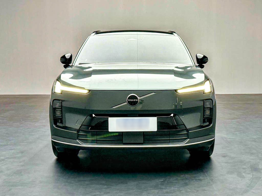 Ảnh thực tế Volvo XC70 vừa ‘hồi sinh’: Nhìn như xe điện nhưng là PHEV, mâm khủng 21 inch, về Việt Nam dễ tranh khách của ‘đàn em’ XC60- Ảnh 7.