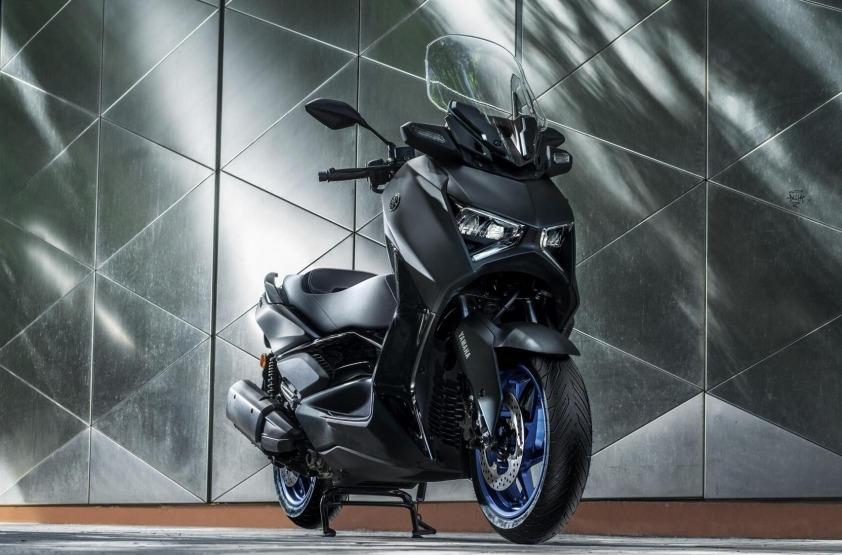 Yamaha XMAX 300 2025 chốt ra mắt Việt Nam tuần sau: Nhẹ hơn, nhiều màn hình hơn, thêm lựa chọn cao cấp cho dân mê phượt- Ảnh 2.