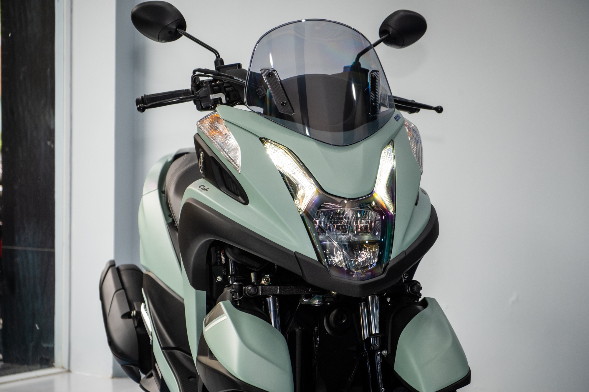 Yamaha Tricity 155 về Việt Nam: Bánh kép phía trước cho người người thích 'độc lạ', giá quy đổi từ 103 triệu đồng- Ảnh 7.