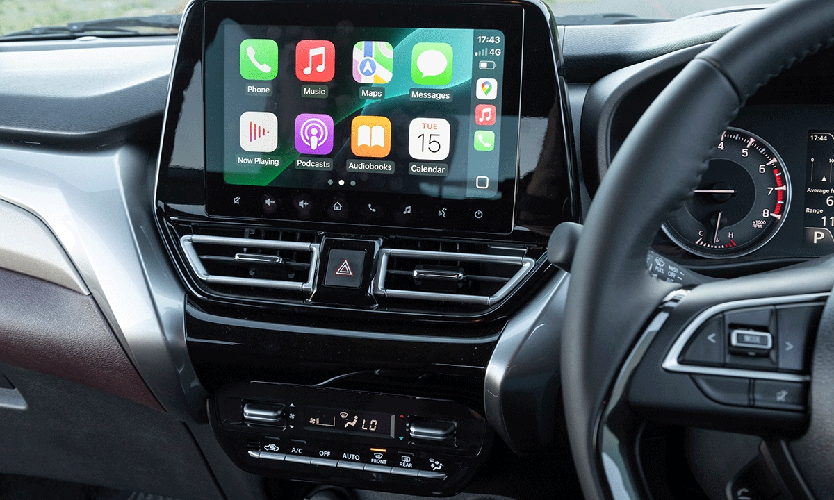 Báo nước ngoài đánh giá Suzuki Fronx sau 6 tháng lái thử: SUV nhỏ nhiều tiện nghi, lái số tự động không hay bằng số sàn, cố mãi vẫn ăn xăng hơn 6 lít/100km- Ảnh 4.