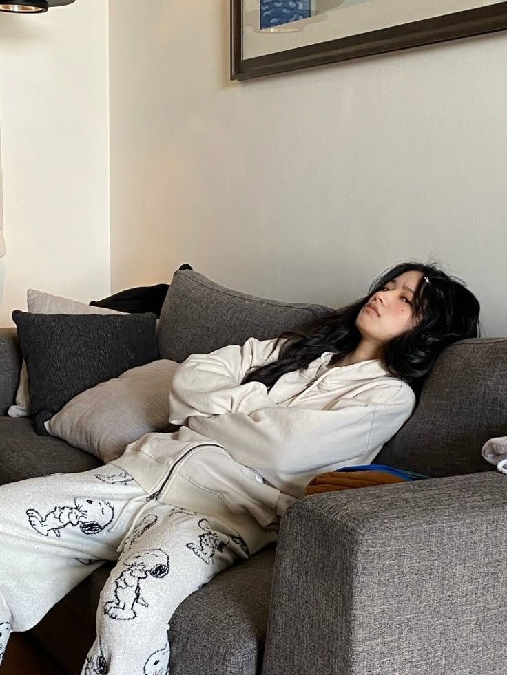 Cứ thấy ai đó mua nhà, mua xe là tức tối: Hoá ra không phải bạn đang ghen- Ảnh 3.