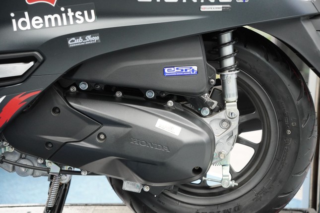 Xe tay ga hàng hiếm của Honda xuất hiện tại Việt Nam- Ảnh 10. Xe tay ga hàng hiếm của Honda xuất hiện tại Việt Nam- Ảnh 10.