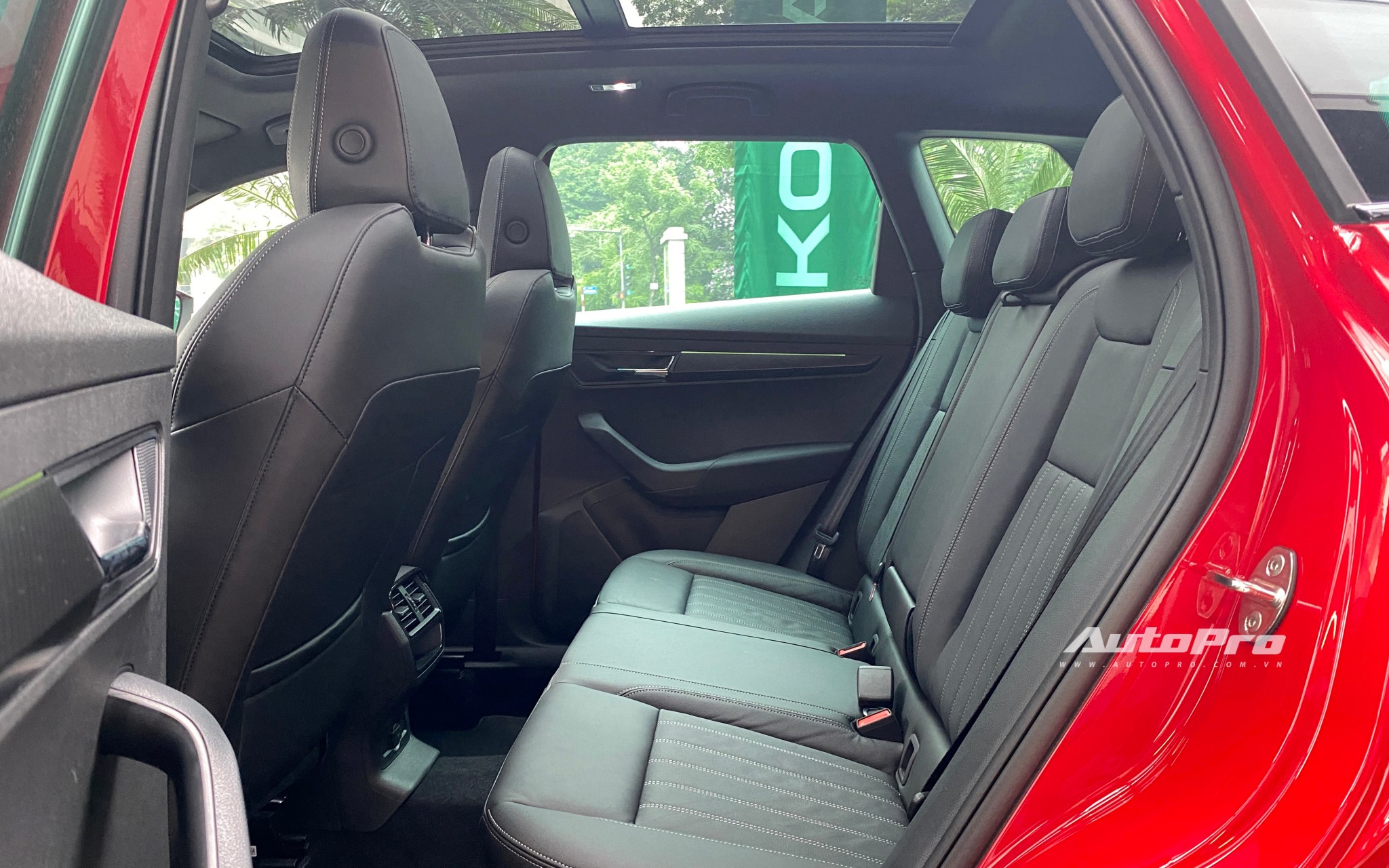Skoda Karoq 2025 ra mắt Việt Nam: Giá từ hơn 1 tỷ đồng, có bản thể thao, thêm ADAS và nhiều công nghệ khác cạnh tranh CX-5- Ảnh 22.