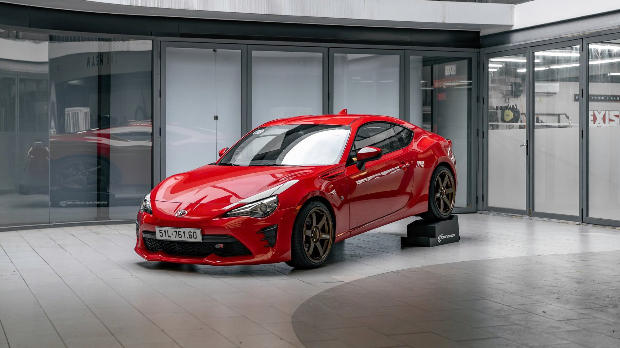 Toyota 86 số sàn lột xác sau 3 tháng về tay Cường Đô la, đến chính chủ phải công nhận: ‘Không nghĩ xe mang lại nhiều cảm giác thú vị đến vậy’- Ảnh 2. Toyota 86 số sàn lột xác sau 3 tháng về tay Cường Đô la, đến chính chủ phải công nhận: ‘Không nghĩ xe mang lại nhiều cảm giác thú vị đến vậy’- Ảnh 2.