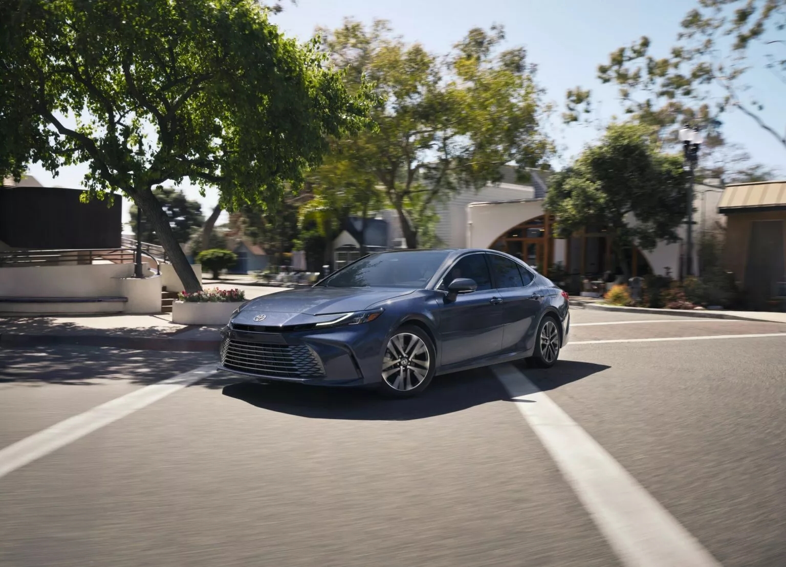 Toyota Camry 2026 bổ sung phiên bản bóng đêm huyền bí: 'Xe doanh nhân' nay cá tính hơn từ ngoài vào trong, động cơ không đổi- Ảnh 8. Toyota Camry 2026 bổ sung phiên bản bóng đêm huyền bí: 'Xe doanh nhân' nay cá tính hơn từ ngoài vào trong, động cơ không đổi- Ảnh 8.
