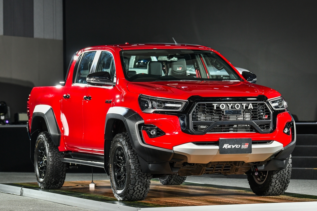 'Đội sổ' phân khúc bán tải ở Việt Nam, Toyota Hilux và Isuzu D-Max lại là 'vua' ở đây- Ảnh 2. 'Đội sổ' phân khúc bán tải ở Việt Nam, Toyota Hilux và Isuzu D-Max lại là 'vua' ở đây- Ảnh 2.
