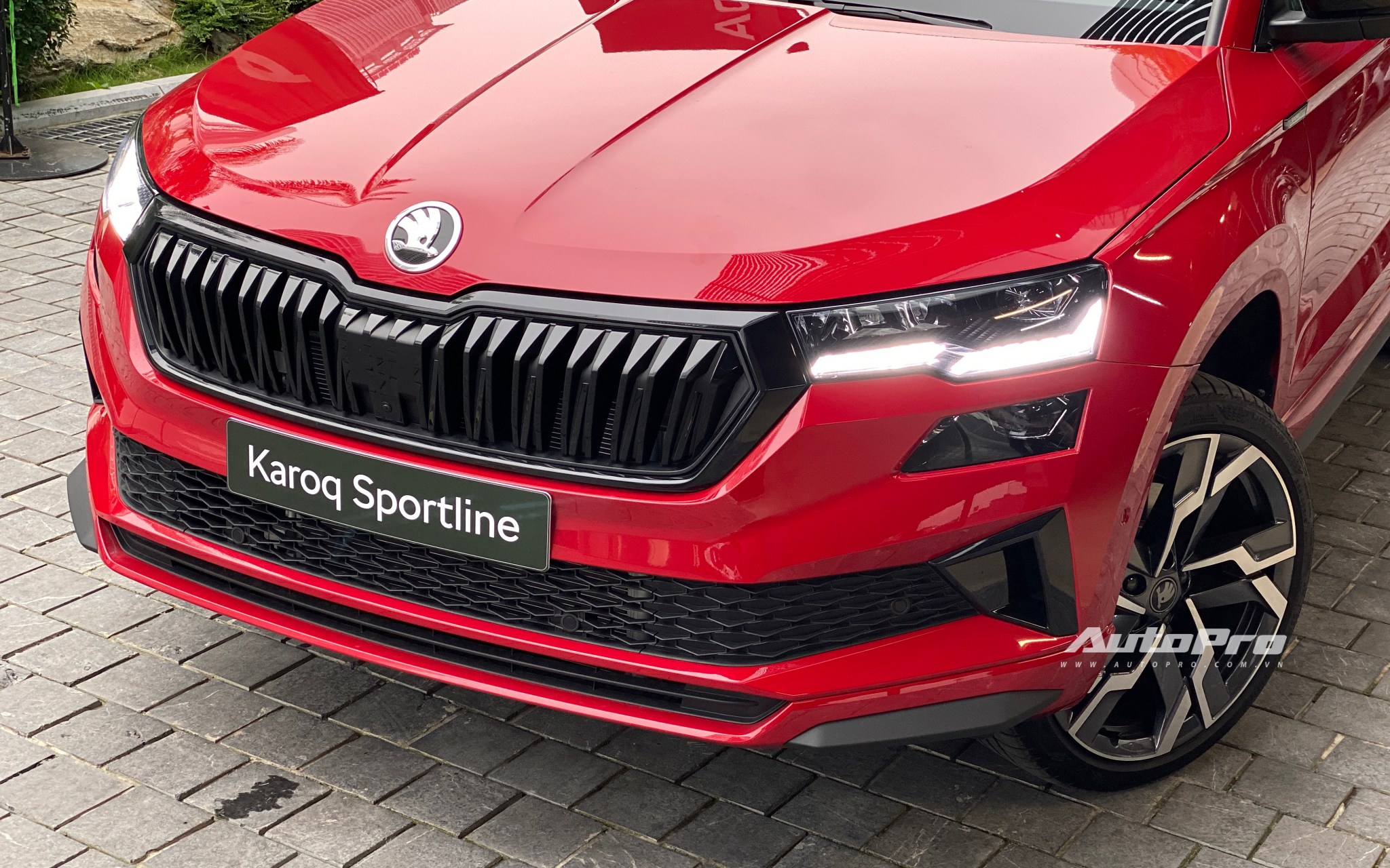 Chọn Skoda Karoq hay Honda CR-V cùng giá khoảng 1,1 tỷ đồng, bảng này sẽ giúp bạn thấy rõ sự khác biệt về kích thước, công nghệ- Ảnh 9.