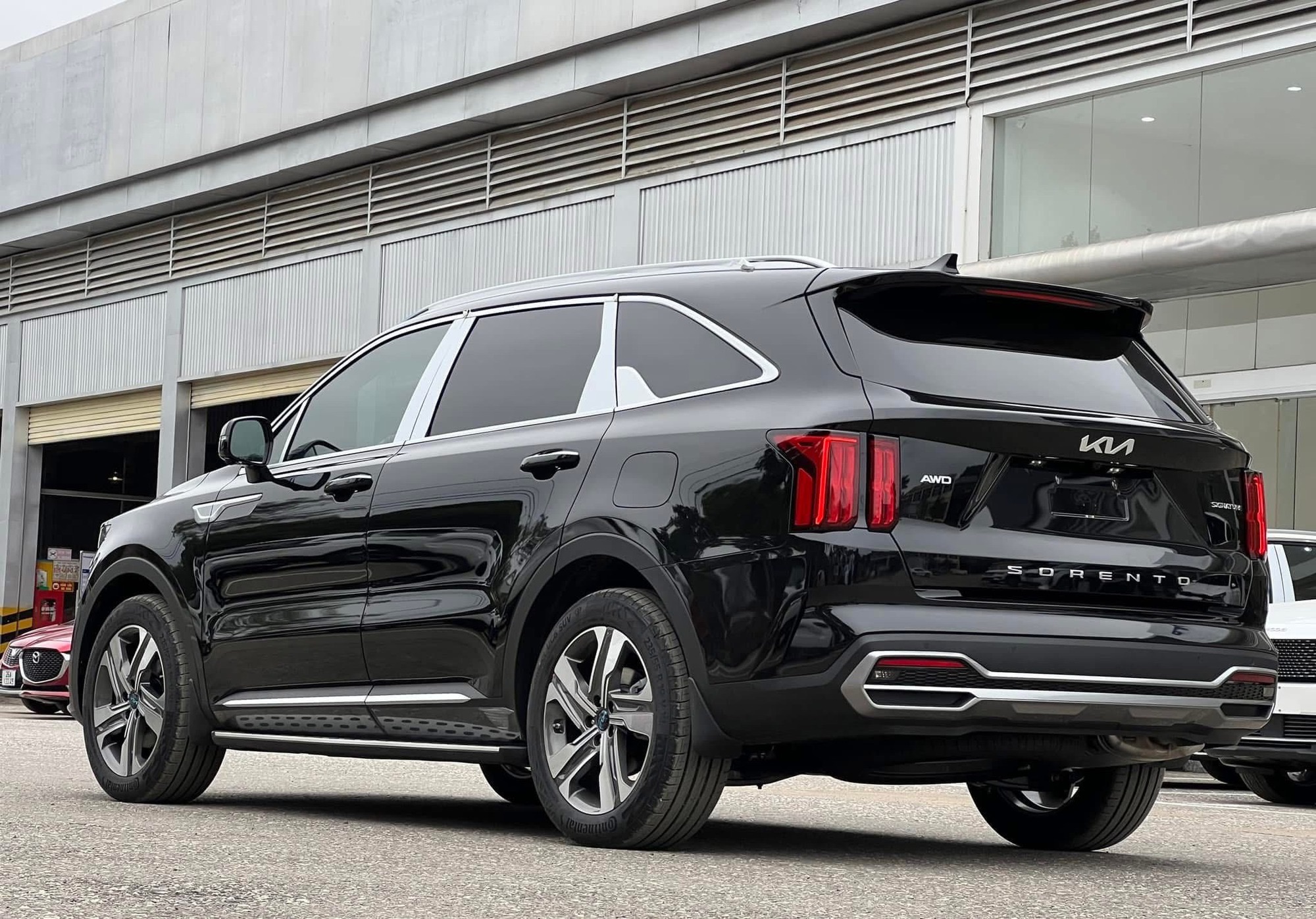 Nghịch lý phân khúc SUV hạng D: Toàn giảm giá sâu nhưng doanh số chẳng thấm vào đâu- Ảnh 7. Nghịch lý phân khúc SUV hạng D: Toàn giảm giá sâu nhưng doanh số chẳng thấm vào đâu- Ảnh 7.