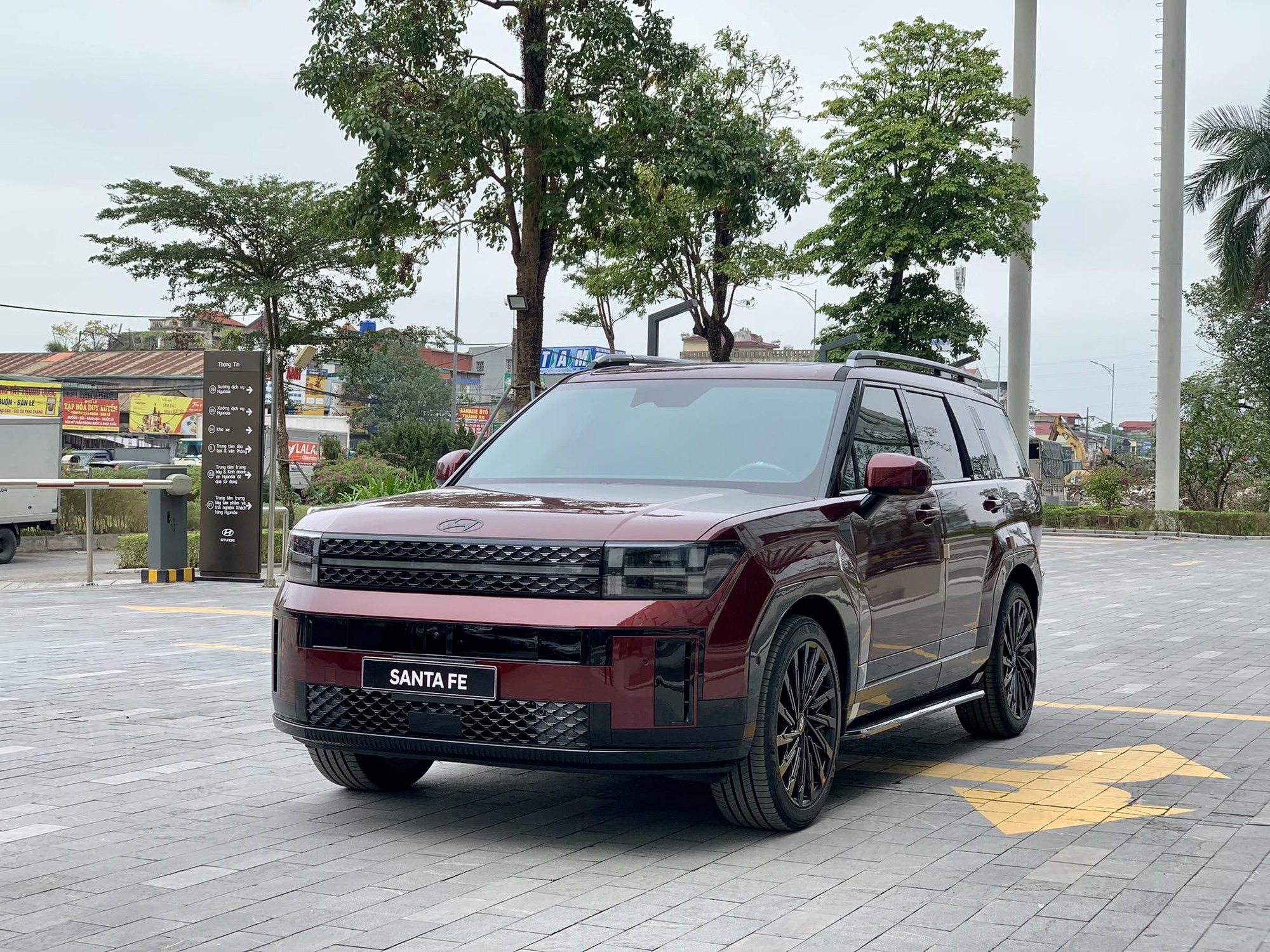 Nghịch lý phân khúc SUV hạng D: Toàn giảm giá sâu nhưng doanh số chẳng thấm vào đâu- Ảnh 4. Nghịch lý phân khúc SUV hạng D: Toàn giảm giá sâu nhưng doanh số chẳng thấm vào đâu- Ảnh 4.